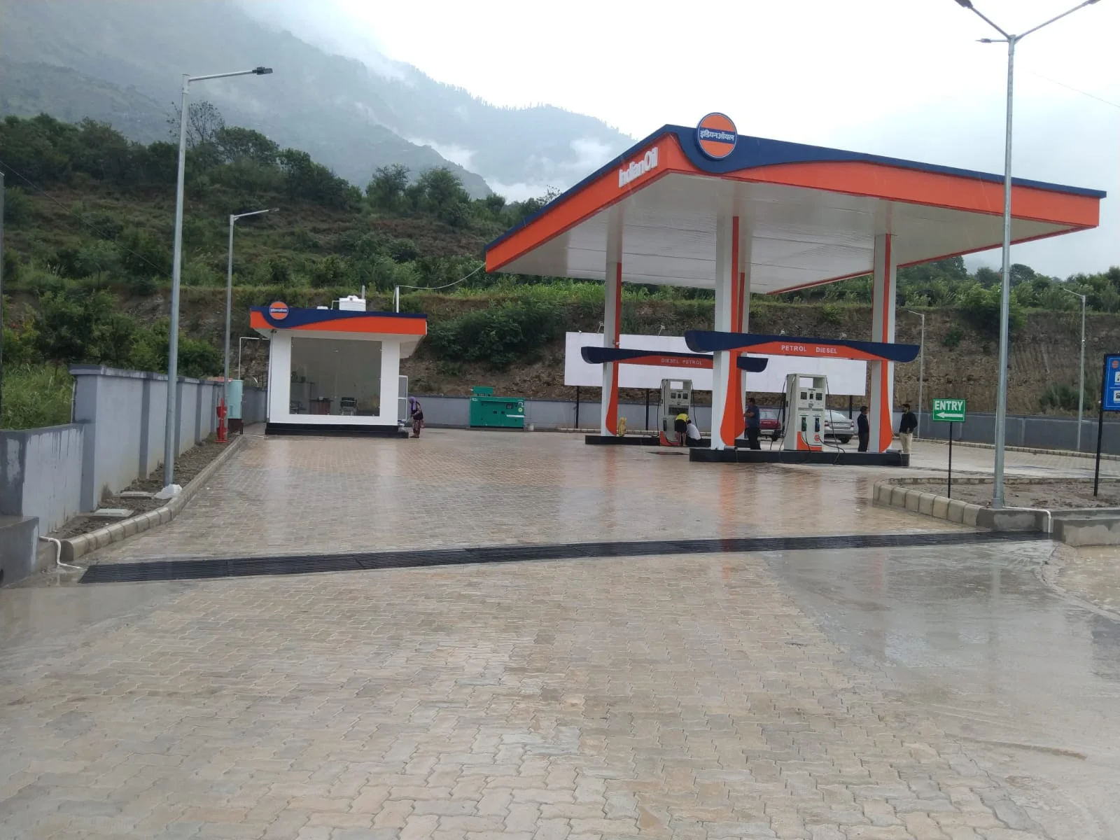 Kanwar Filling Station Manali